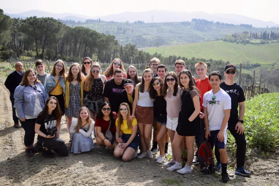 All choral students and director Doctor Younge visit an olive orchard in Tuscany (Patty Mcdonald).