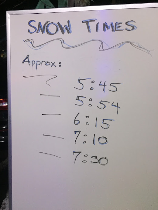A chart declares the times that Snow will come when the train drives by.