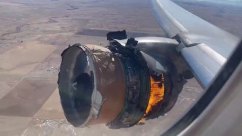 A passenger took this photo of the Pratt and Whitney engine moments before landing.