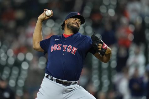 Kenley Jansen earns his 400th career save against his former team, the Atlanta Braves.  Credit: Julio Cortez