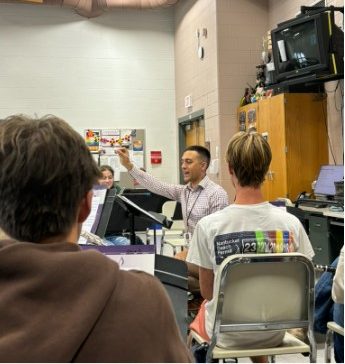 Mr. Cincotta teaching Hingham students taken by Hank Ader
