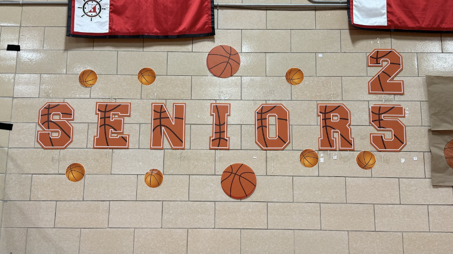 Decorations and signs adorn the walls of HHS, showing love for the graduating seniors.