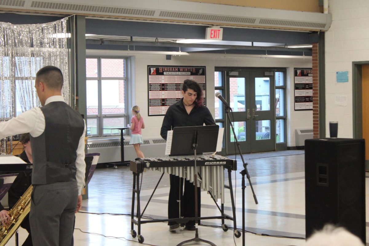 Tori Dell masterfully plays their instrument.