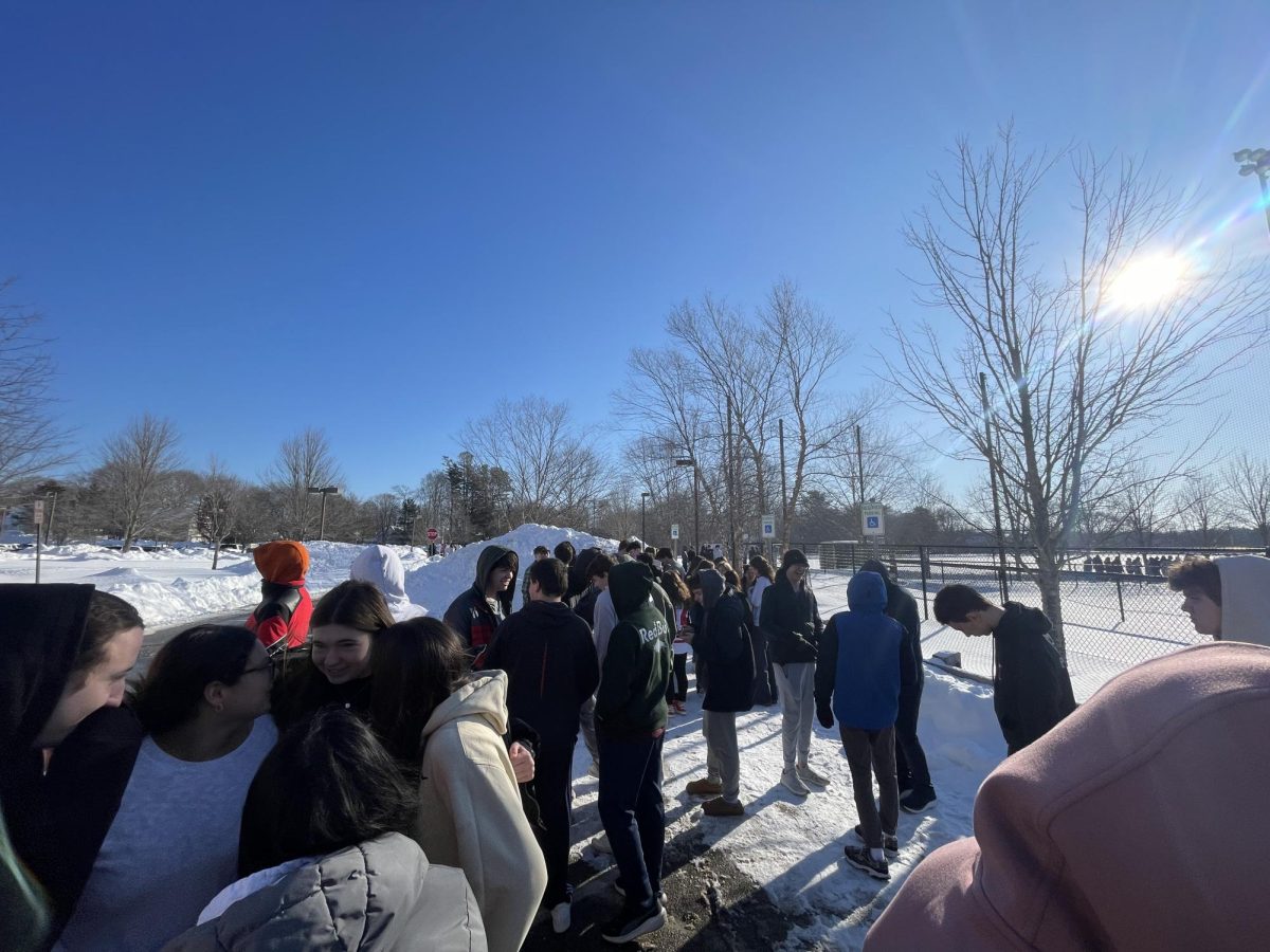 Following the unexpected fire alarm, students and faculty had to endure the brutal cold morning for nearly 20 minutes.