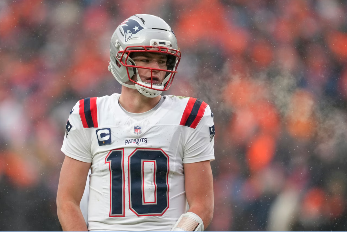 Patriots quarterback Drake Maye warms up prior to last Sunday's AFC Championship Game, which New England won 10-7.