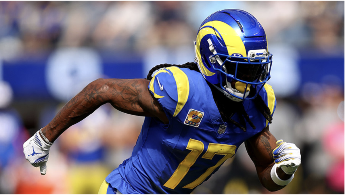 Davante Adams running a route pre-injury last Sunday versus the Arizona Cardinals. (Photo by Luke Hales)